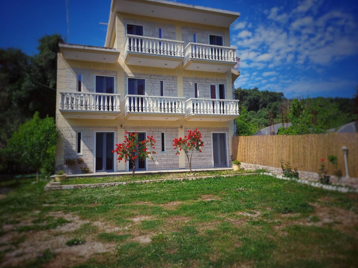 Calma Studios Parga Extérieur photo